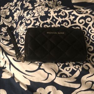 Michael Kors Phone Wristlet
